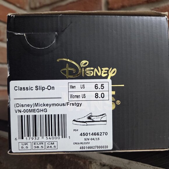 VANS Mickey Mouse Slip-On Sneakers NEW IN BOX - Picture 6 of 7